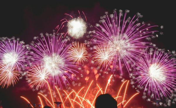 Où découvrir les festivités traditionnelles de Holi en Inde ?